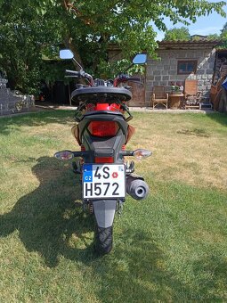 Honda GLR125 - 3