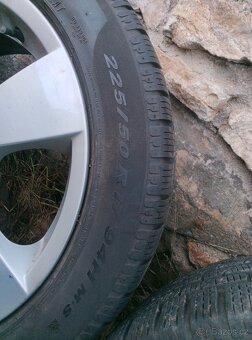Pirelli 225/50 R17 94H zimní - 3