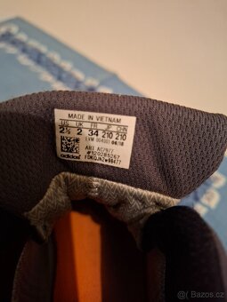 Chlapecké boty Adidas Terrex, vel. 34 - 3