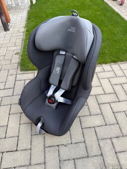 Autosedačka BRITAX RÖMER Trifix 2 i-Size - 3