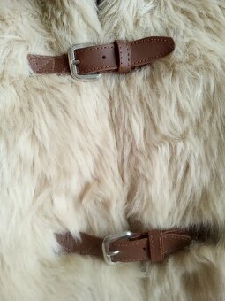 Dámská chlupatá vesta Atmospehre XL - 3