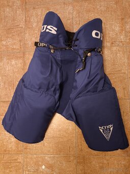 Hokejová výstroj - 3