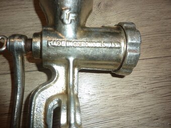 Starý mlýnek na maso SFINX vel.5 - 3