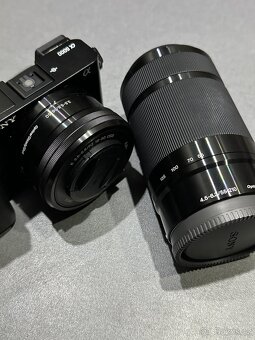 TOP STAV Sony A6000 + 2 objektivy + obal - 3