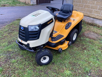 Zahradní traktor Cub Cadet - 3