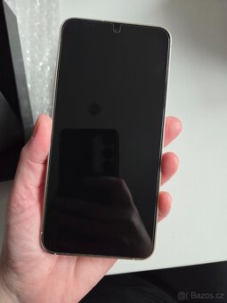 Samsung Galaxy S24, 8/256GB, Amber Yellow, stav jako nový - 3