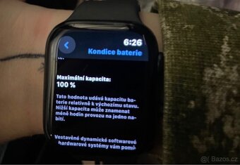 Apple Watch Series 8 - 3