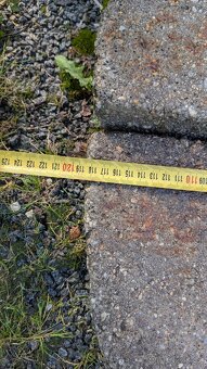 Betonovy půlený poklop studny - 3