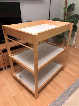 Přebalovací pult - 3