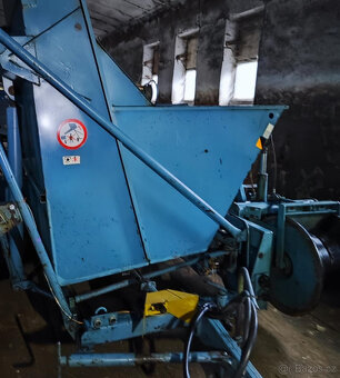 BRAMBOROVÝ KOMBAJN BOLKO Z 643 - 3