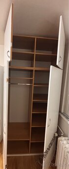 Šatní skříň - 3