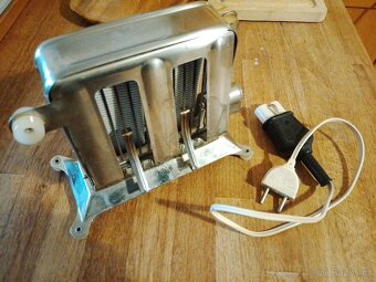 Opékač topinek, - 3