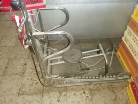 Posilovací stroj - 3