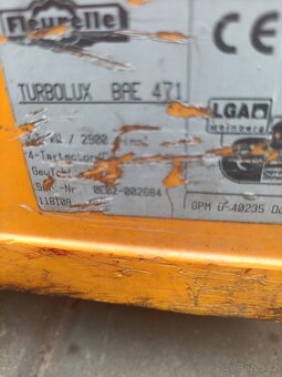 Zahradní sekačka - 3