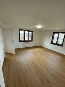 Prodej rodinného domu 149 m², pozemek 188 m² - 3