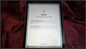 Tablet Apple iPad 2018 9.7“ WiFi  + GSM 128GB MR7C2FD/A - 3