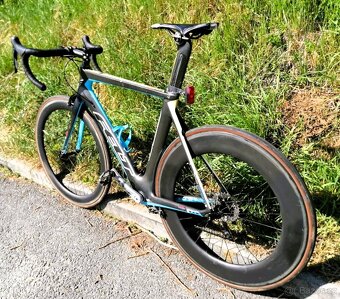 Felt Ar - 3