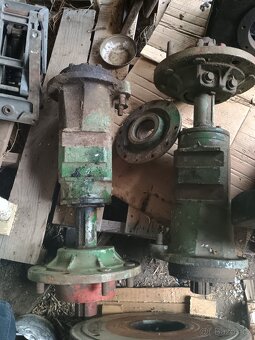 Díly Zetor 25 A - 3