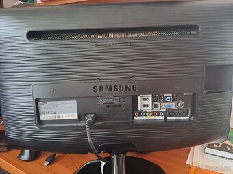 Samsung monitor 24" 60Hz - 3