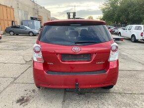 Toyota Verso panoramatická střecha 2.0 D4D 93 kW - 3