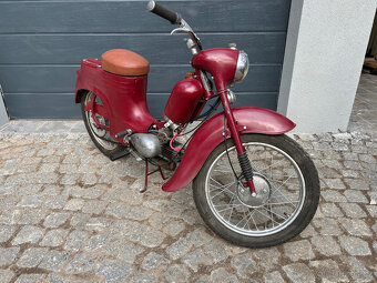 Motocykl Jawa 555 - 3