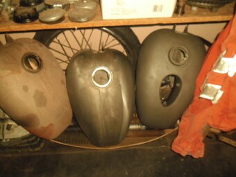 Jawa 250,350 pérák,kývačka,panelka,Calif,634,zetky - 3