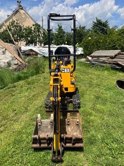 Prodám JCB 8008 CTS - 3