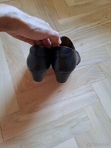 Polobotky dámské Caprice vel. 37,5 černé kožené - 3