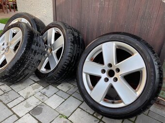 Použitá sada 17" litých kol z VW Passat B6 + letní pneu - 3