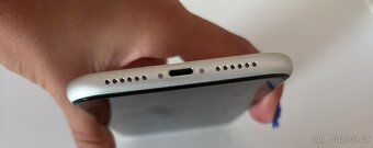 📱iPhone 11- 64 GB- Bílý - Skvělý stav - 3