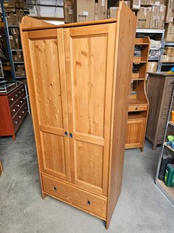 ŠATNÍ SKŘÍŇ IKEA LEKSVIK - 3