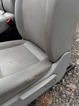 Přední sedačky 1+2 VW Caravelle T5 2013 - 3