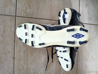 Kopačky UMBRO - 3