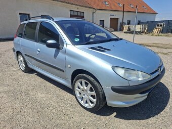 Peugeot 206-1.4i - 3