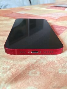 iPhone 13 128GB Product RED - 3