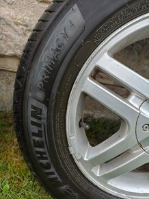 Letní pneu Michelin Primacy 4 195/65/15+ALU disky - 3