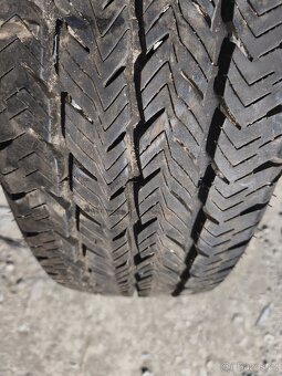 Prodám 4x pneu 215/60 r16C celoroční 8mm - 3