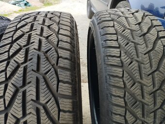 Prodám zimní pneu značky Riken 205/45r17 - 3