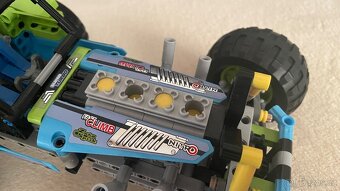 LEGO Technic 42037 – Terénní Bugina - 3