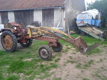 Traktor RS 09 - 3