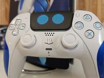 OVLADAČ PS5 LIMITOVANÁ EDICE / ASTRO BOT - 3