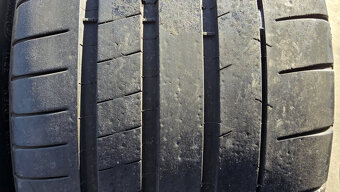 Letní pneu 275/35/19 Michelin - 3