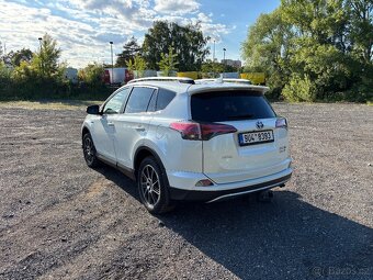 Toyota Rav4, 2,5 hybrid, 4x4, ČR, 12/2017, 116 000km - 3