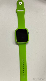 Apple Watch 7 45mm Blue, pěkný stav - 3