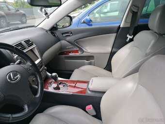 Prodám Lexus IS 250 automat. - 3