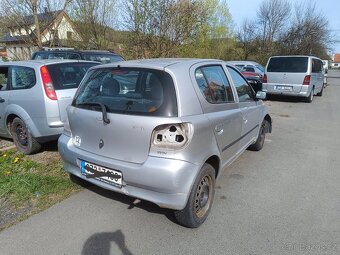 Toyota Yaris 1.0 - 3