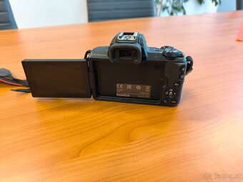 Canon EOS M50 Mark II - 3