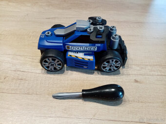 plastové šroubovací policejní auto - 3