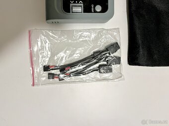 ToolkitRC Q4AC + 2 baterie (3000mAh / 900mAh) – FPV nabíjecí - 3