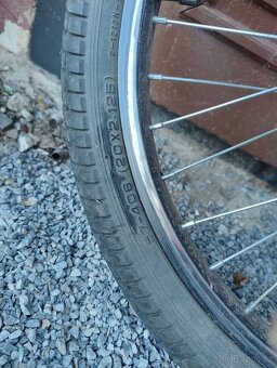 Prodám dětské horské kolo vel.20 - 3